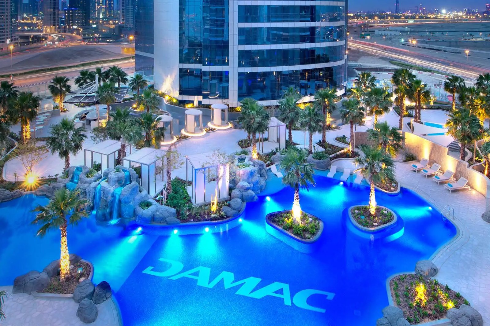 Damac Paramount Towers