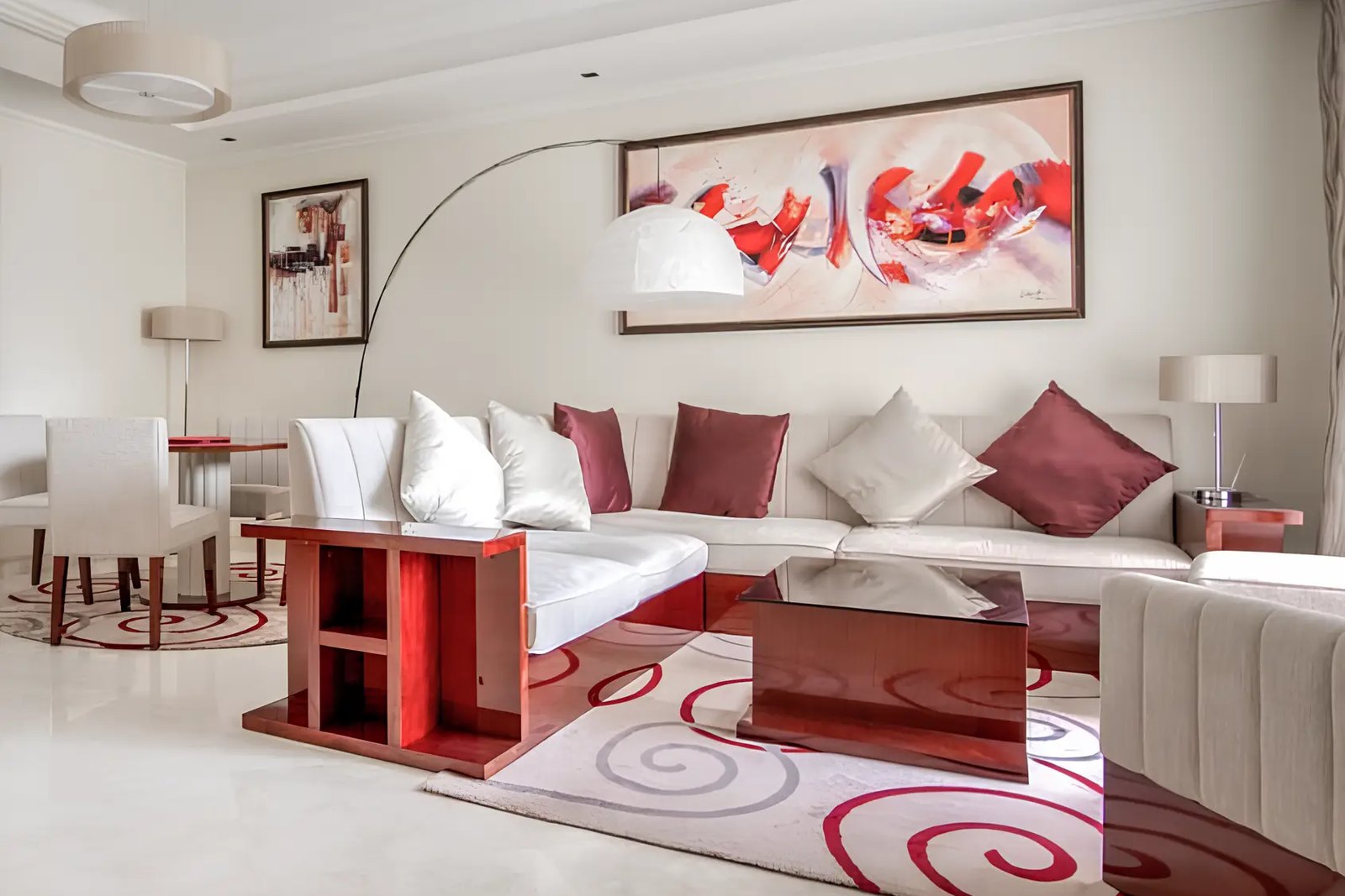 Grandeur Residences