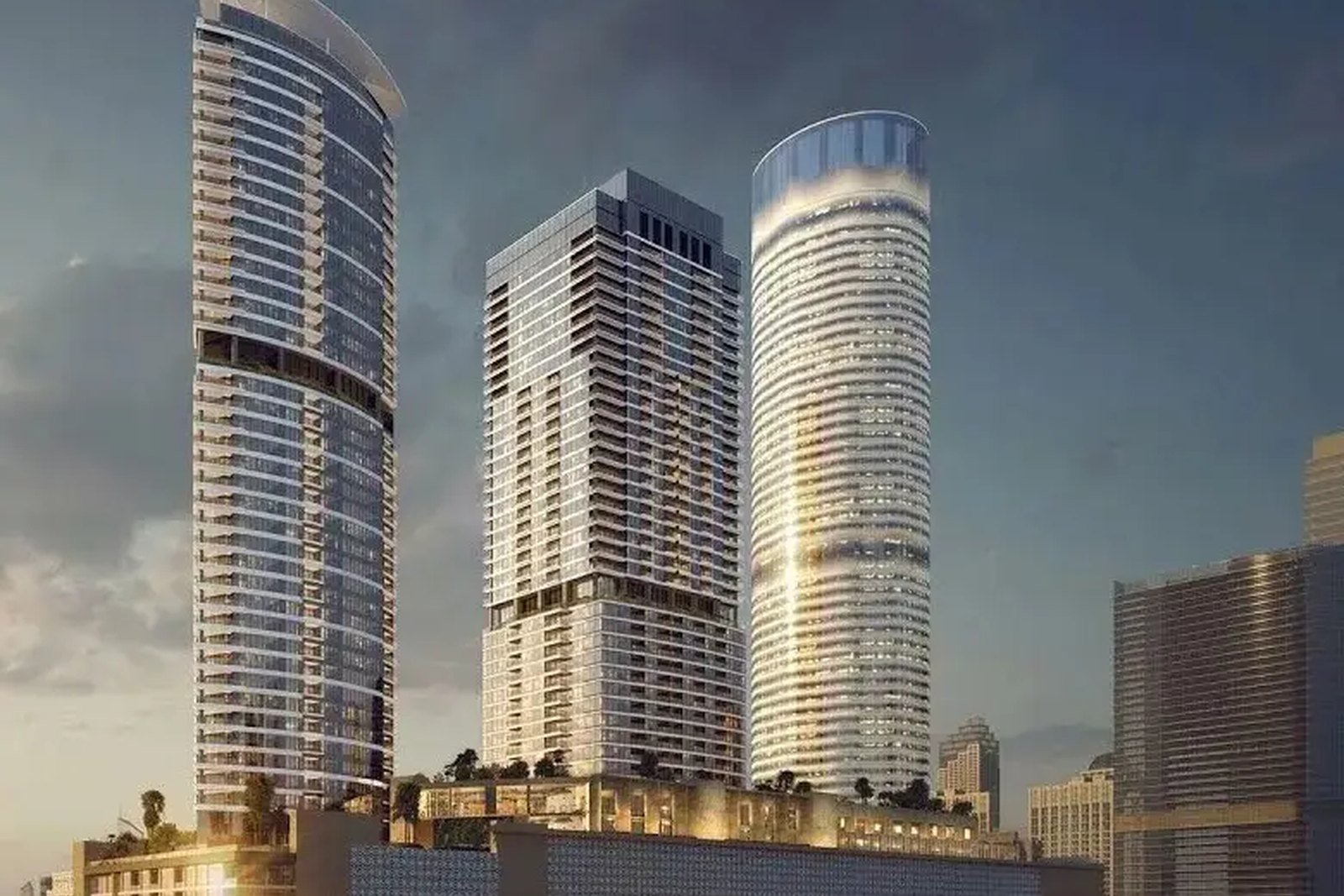Palm Beach Tower 2